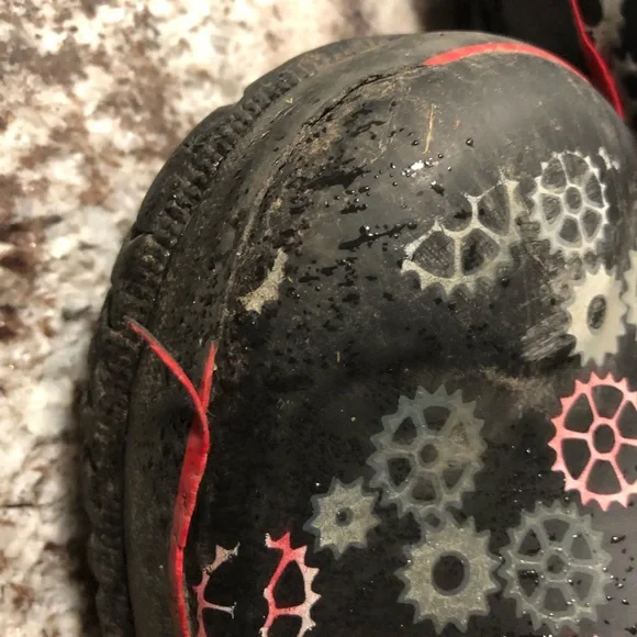 Bogs Size 1 - Picture 3 of 8